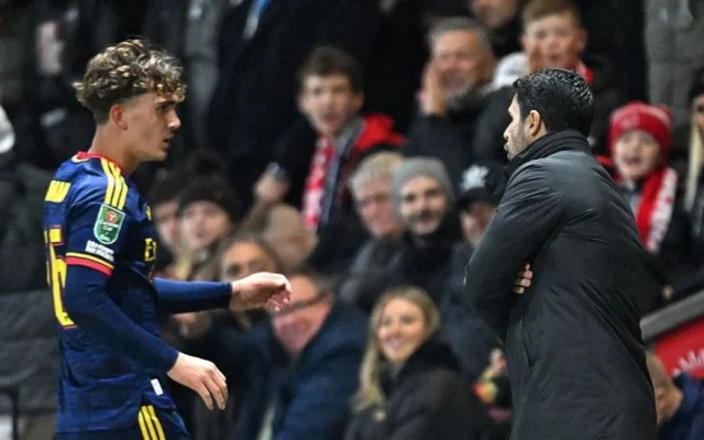 Mikel Arteta Peringatkan Max Dowman Usai Kartu Merah