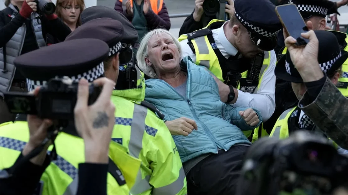 Polisi Tangkap Pendemo Aksi Pro Palestina di Kedubes AS London