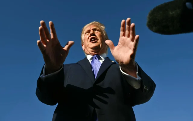 Trump Ubah Keputusan, Kembali Gelar Kampanye Tatap Muka