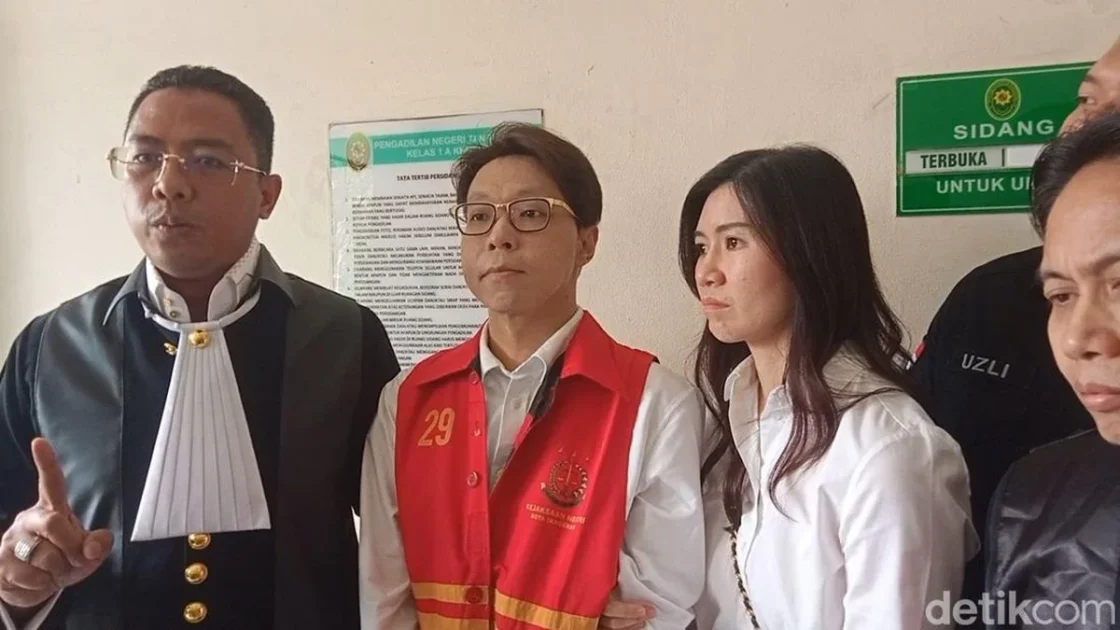 Richard Lee Sebut Barang Bukti di Persidangan Palsu