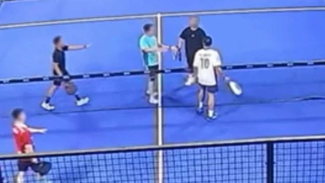 Aksi Pria Pukul Lawan Padel Pakai Raket Diselidiki Polisi