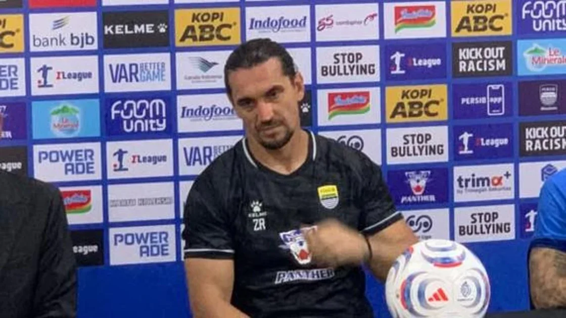 Persib Tanpa Pelatih Igor Tolic Saat Menjamu Isen Mulang